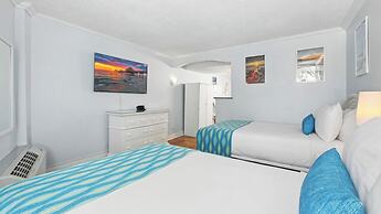 Pelican Pointe Clearwater Beach Hotel
