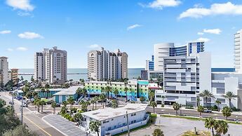 Pelican Pointe Clearwater Beach Hotel