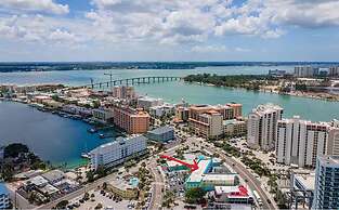 Pelican Pointe Clearwater Beach Hotel