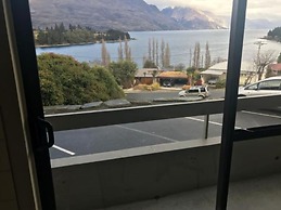 Earnslaw Lodge