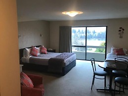 Earnslaw Lodge