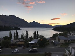 Earnslaw Lodge