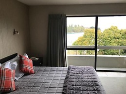 Earnslaw Lodge