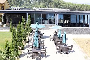 Best Western Bohemian Resort