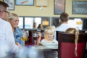 Holiday Inn Zurich - Messe by IHG
