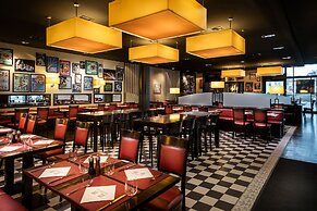 Holiday Inn Zurich - Messe by IHG
