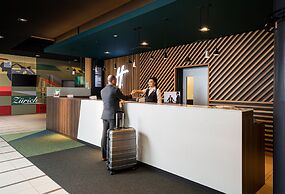 Holiday Inn Zurich - Messe by IHG