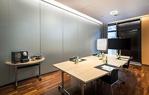 Holiday Inn Zurich - Messe by IHG
