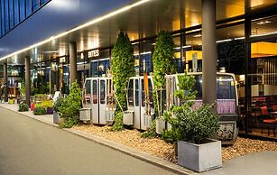 Holiday Inn Zurich - Messe by IHG