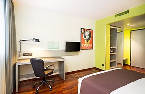 Holiday Inn Zurich - Messe by IHG