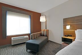 Holiday Inn Express Hotel & Suites NEWPORT by IHG