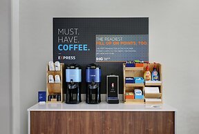 Holiday Inn Express Hotel & Suites NEWPORT by IHG