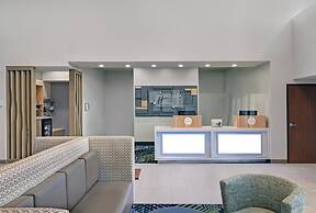 Holiday Inn Express Hotel & Suites NEWPORT by IHG