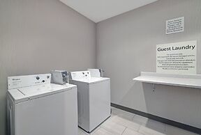 Holiday Inn Express Hotel & Suites NEWPORT by IHG