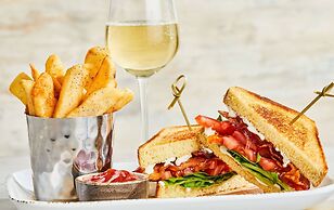 Courtyard by Marriott Fort Worth West at Cityview