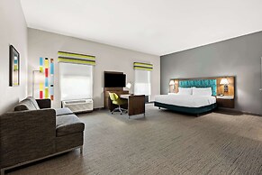 Hampton Inn & Suites Canton