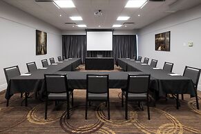 Hôtel & Suites Le Dauphin Drummondville