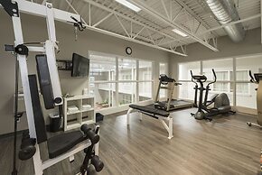 Hôtel & Suites Le Dauphin Drummondville