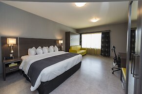 Hôtel & Suites Le Dauphin Drummondville
