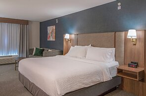 Holiday Inn Hotel & Suites Kamloops by IHG