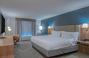 Holiday Inn Hotel & Suites Kamloops by IHG