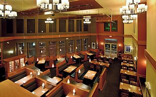 Holiday Inn Hotel & Suites Kamloops by IHG