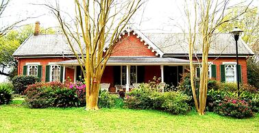 Glenfield Plantation Historic B&B