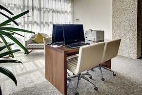 DoubleTree by Hilton Hotel Biloxi