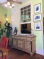 Creole Gardens Guesthouse and Inn