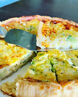 Creole Gardens Guesthouse and Inn