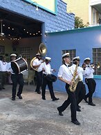 Creole Gardens Guesthouse and Inn