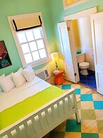 Creole Gardens Guesthouse and Inn