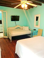 Creole Gardens Guesthouse and Inn