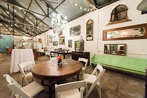 Creole Gardens Guesthouse and Inn