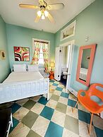 Creole Gardens Guesthouse and Inn