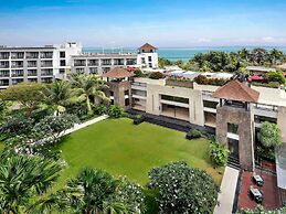 Pullman Bali Legian Beach