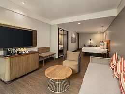 Pullman Bali Legian Beach