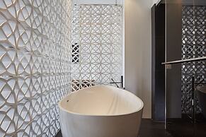 Kosmoplaz Beach Hotel