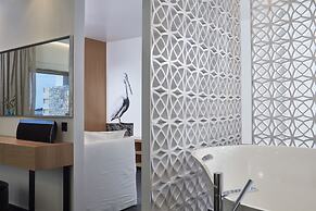 Kosmoplaz Beach Hotel