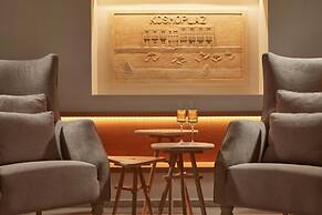 Kosmoplaz Beach Hotel