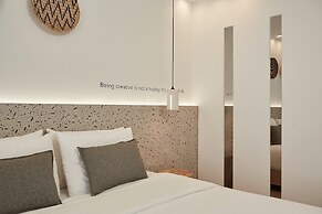 Kosmoplaz Beach Hotel