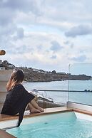 Kosmoplaz Beach Hotel