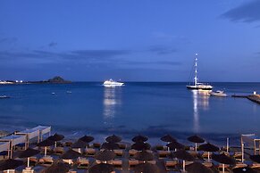 Kosmoplaz Beach Hotel