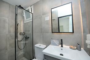 Kosmoplaz Beach Hotel