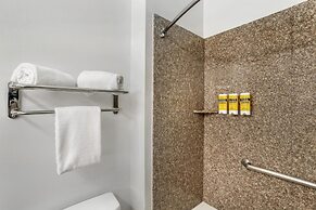 Best Western Plus New Caney Inn & Suites