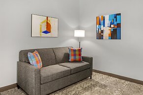 Best Western Plus New Caney Inn & Suites