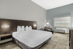 Best Western Plus New Caney Inn & Suites