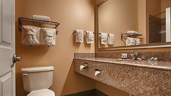 Best Western Plus New Caney Inn & Suites