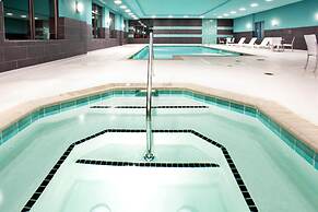 Holiday Inn Express Hotel & Suites Norfolk Airport by IHG