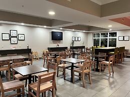 Country Inn & Suites by Radisson, Harrisburg - Hershey West, PA